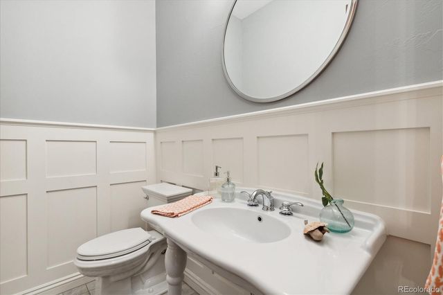 9555 Silent Hills Lane, Lone Tree, CO 80124