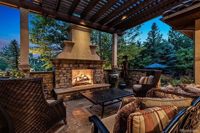 9555 Silent Hills Lane, Lone Tree, CO 80124