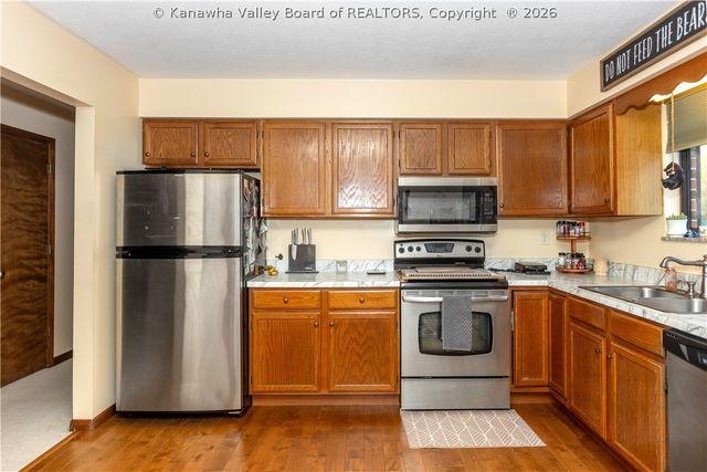 103 Mary Street, Poca, WV 25159