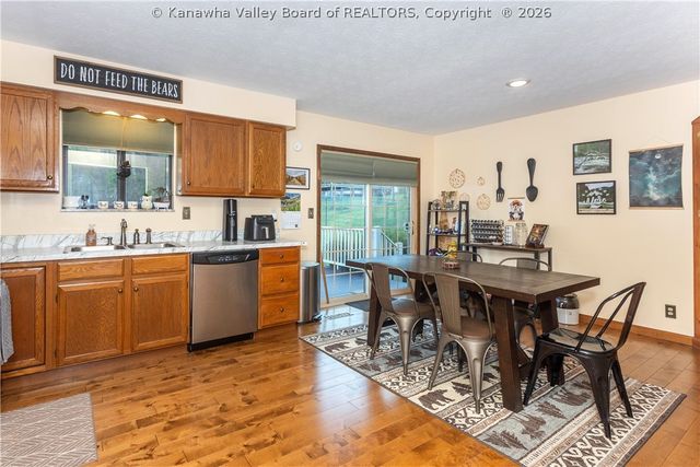 103 Mary Street, Poca, WV 25159