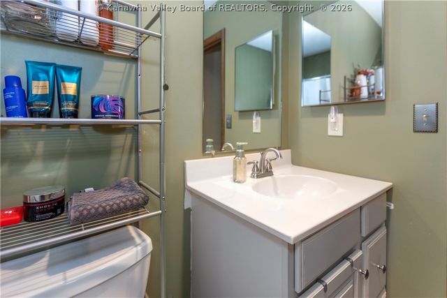 103 Mary Street, Poca, WV 25159