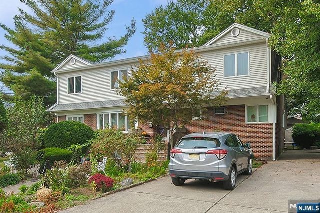 1003 Cumbermeade Road, Fort Lee, NJ 07024