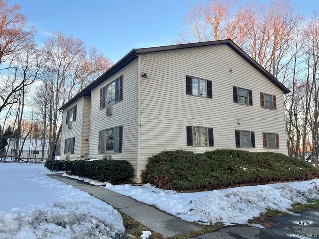 188 River Road B, Wallkill, NY 12589