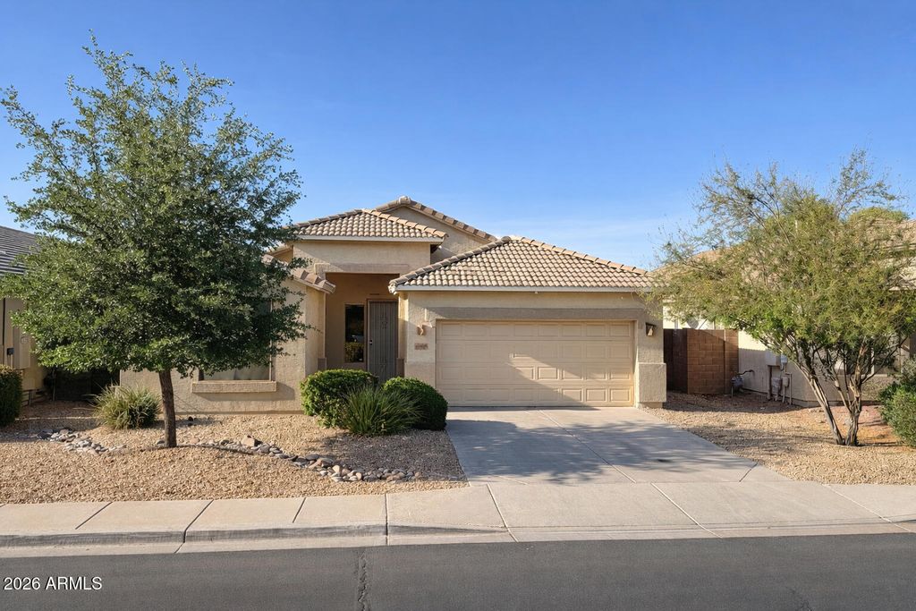 Image 1 of property listing at 12246 W GRANT Street, Avondale, AZ 85323