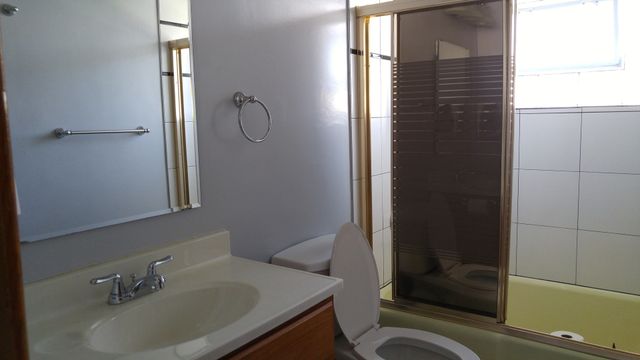 10351 Canterbury Street 2E, Westchester, IL 60154