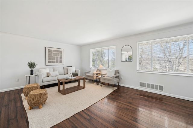 1217 Monongahela Blvd, White Oak, PA 15131