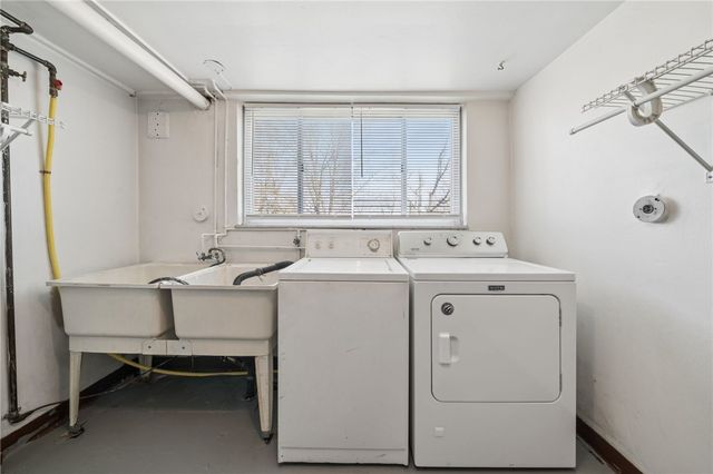 1217 Monongahela Blvd, White Oak, PA 15131