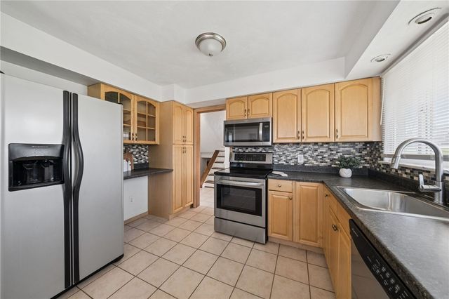 1217 Monongahela Blvd, White Oak, PA 15131