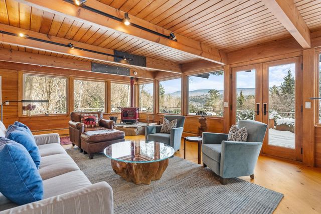 190 Upper Pines Road, Warren, VT 05674