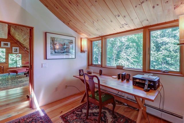 190 Upper Pines Road, Warren, VT 05674