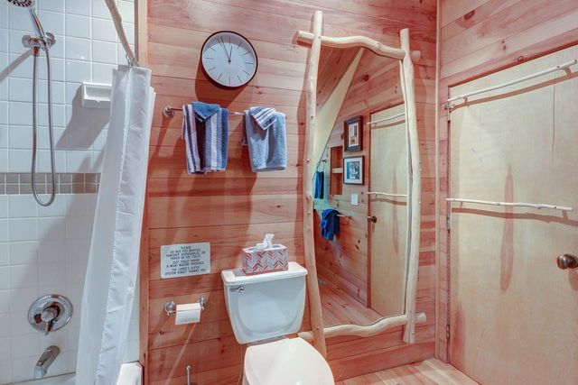 190 Upper Pines Road, Warren, VT 05674