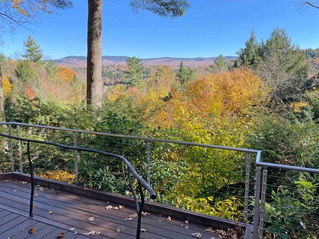 190 Upper Pines Road, Warren, VT 05674