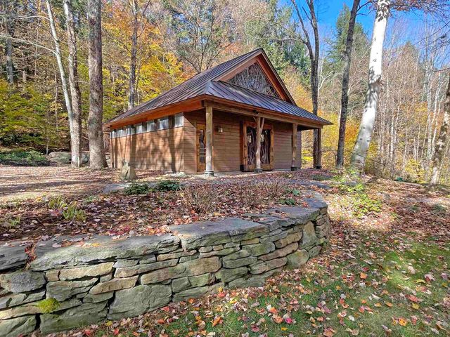 190 Upper Pines Road, Warren, VT 05674