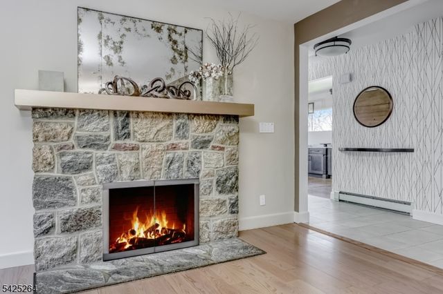 11 Ashton Pl, Glen Rock Boro, NJ 07452