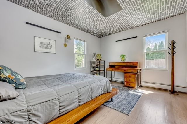 11 Ashton Pl, Glen Rock Boro, NJ 07452