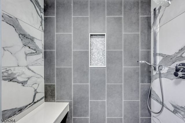 11 Ashton Pl, Glen Rock Boro, NJ 07452