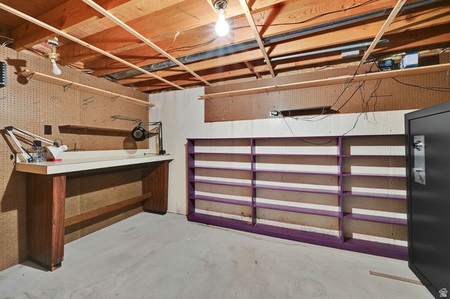 1333 E 2550 N, North Ogden, UT 84414