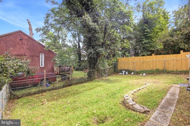 1202 BENNING RD, Capitol Heights, MD 20743