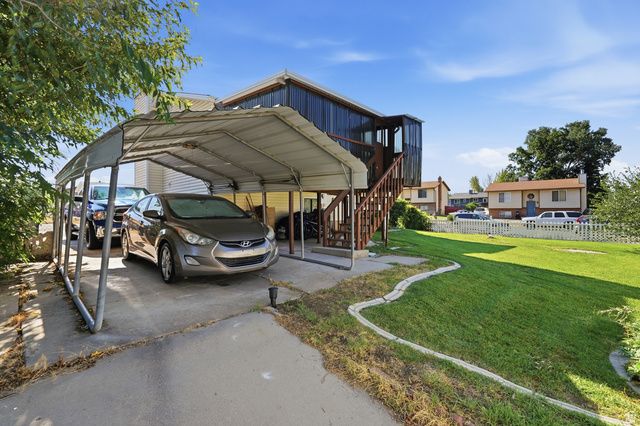 5867 S 2900 W, Roy, UT 84067