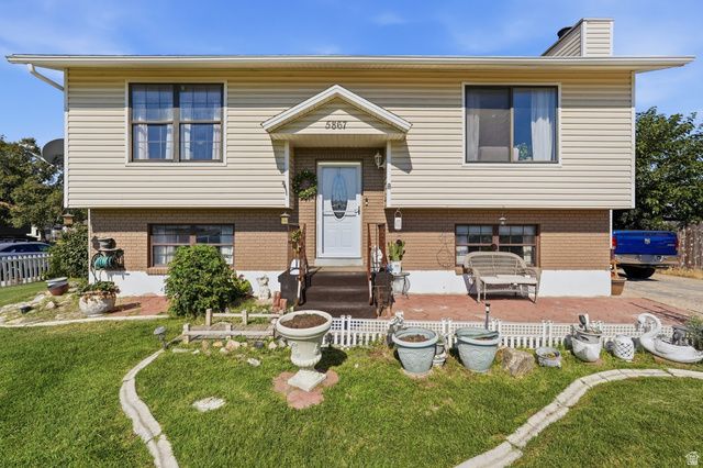 5867 S 2900 W, Roy, UT 84067