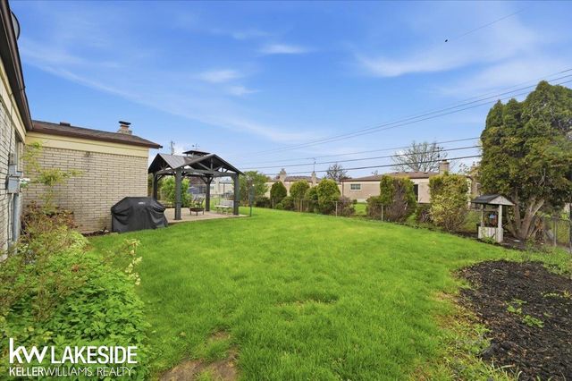 13451 Viola Drive, Sterling Heights, MI 48312