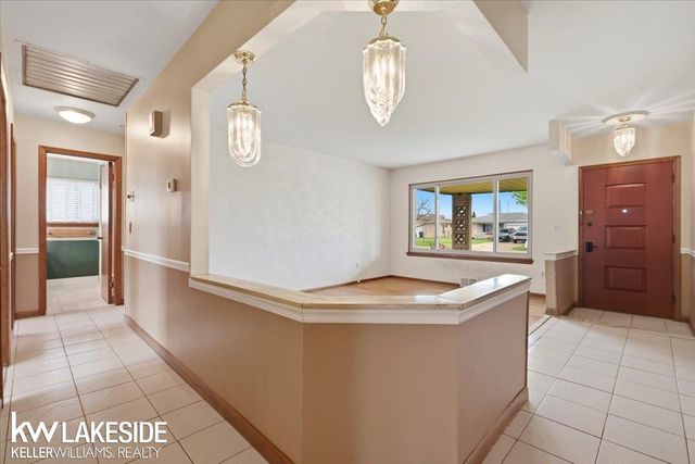 13451 Viola Drive, Sterling Heights, MI 48312