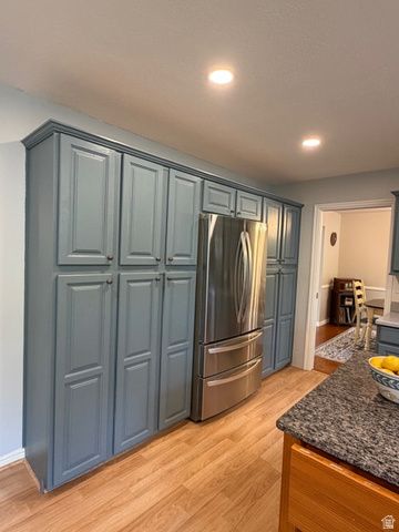 2555 E 2050 N, Layton, UT 84040