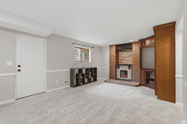 2555 E 2050 N, Layton, UT 84040