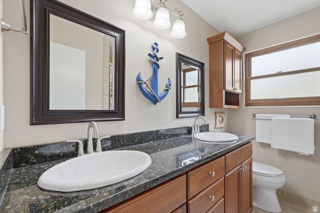 2555 E 2050 N, Layton, UT 84040