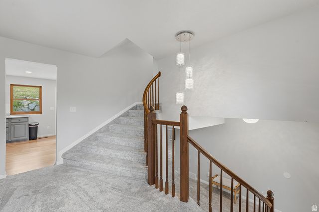 2555 E 2050 N, Layton, UT 84040