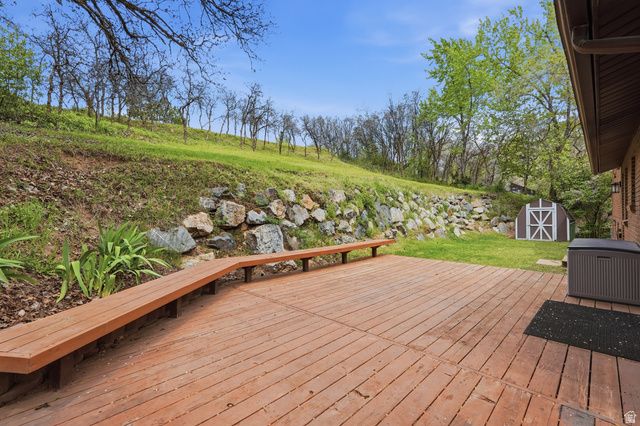 2555 E 2050 N, Layton, UT 84040