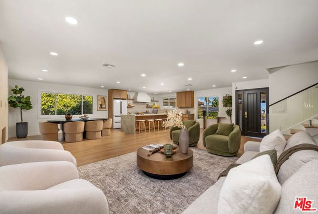 5601 Whitecliff Drive, Rancho Palos Verdes, CA 90275