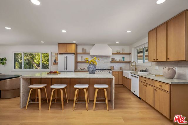 5601 Whitecliff Drive, Rancho Palos Verdes, CA 90275