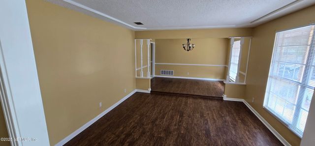 2314 OAKDALE Drive E, Orange Park, FL 32073