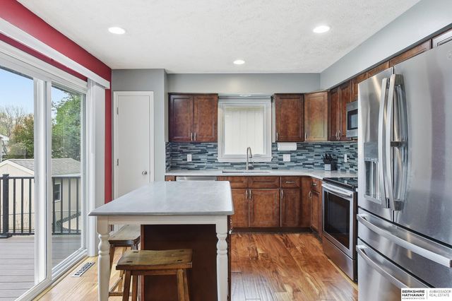 2711 N 121 Avenue, Omaha, NE 68164