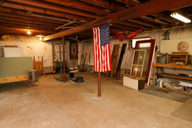 22 Fawn Lane, Jay, NY 12941