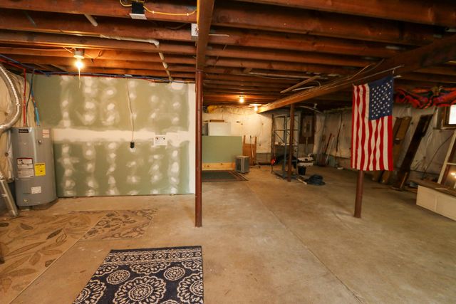 22 Fawn Lane, Jay, NY 12941