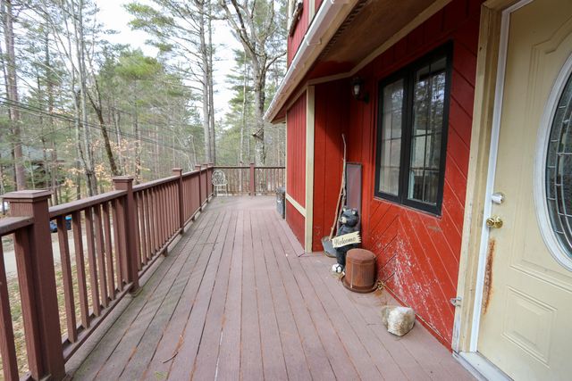 22 Fawn Lane, Jay, NY 12941