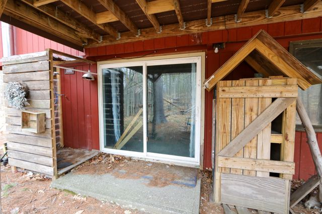 22 Fawn Lane, Jay, NY 12941