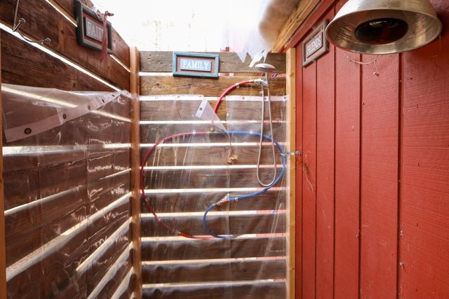 22 Fawn Lane, Jay, NY 12941