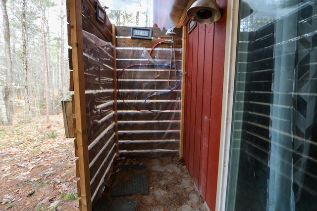 22 Fawn Lane, Jay, NY 12941