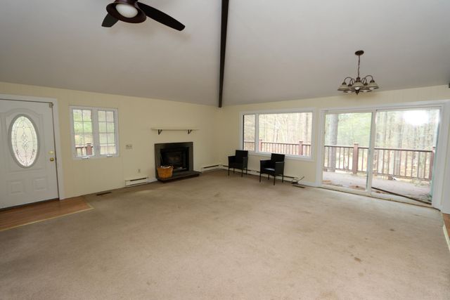 22 Fawn Lane, Jay, NY 12941