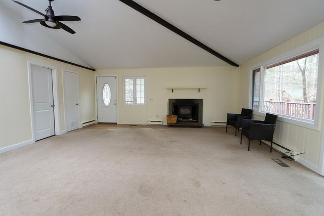 22 Fawn Lane, Jay, NY 12941