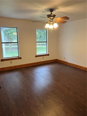 1401 LINTON Road, Benton, LA 71006