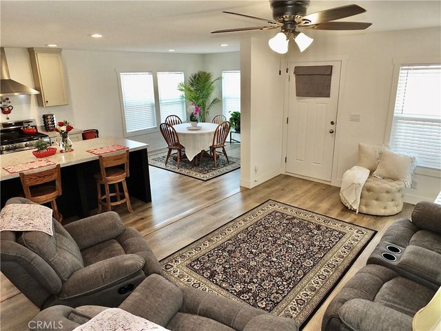 10525 Somerset 15, Bellflower, CA 90706