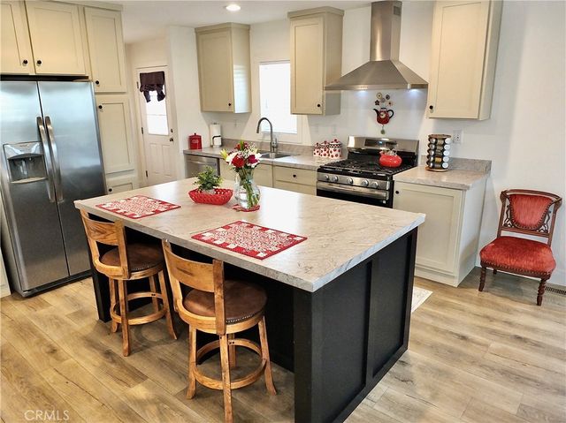 10525 Somerset 15, Bellflower, CA 90706