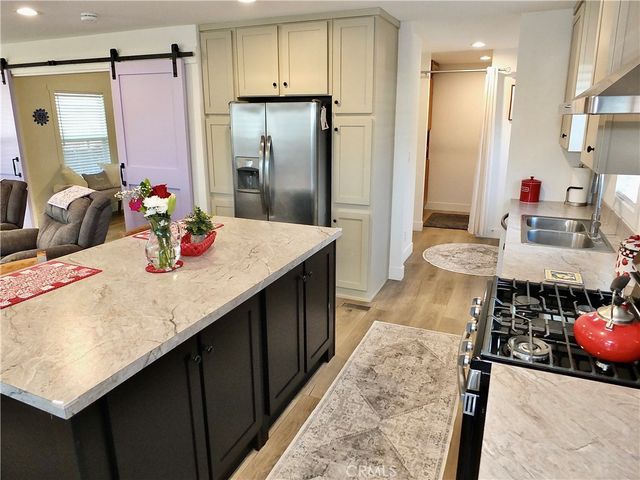 10525 Somerset 15, Bellflower, CA 90706