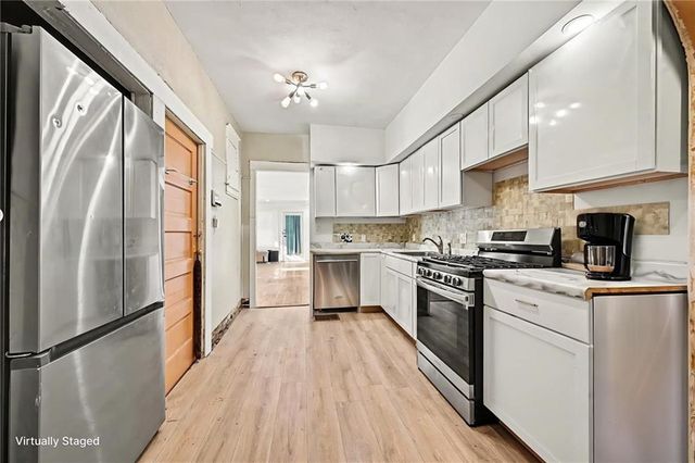 3216 E 21st Street, Kansas City, MO 64127