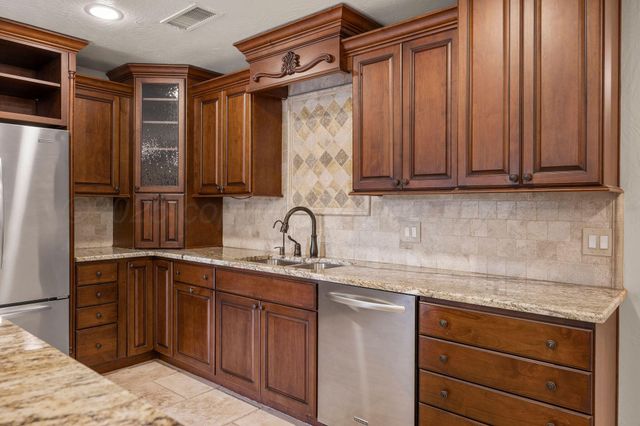 2537 N Duncan Street, Pampa, TX 79065