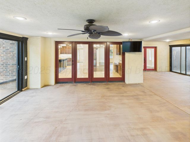 2537 N Duncan Street, Pampa, TX 79065